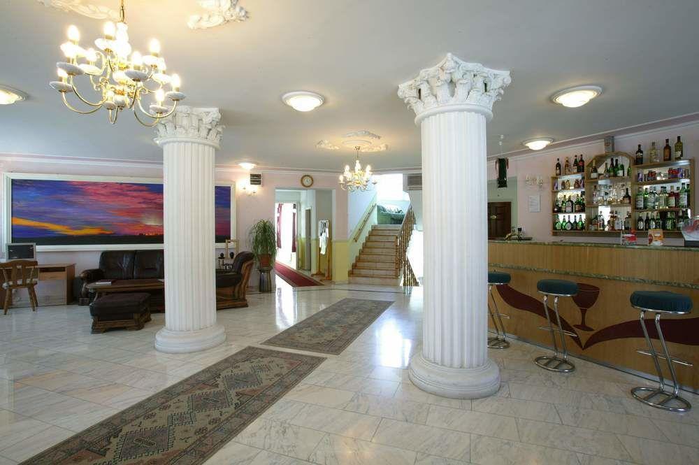 Hotel Korona Hajduszoboszlo Restaurant photo